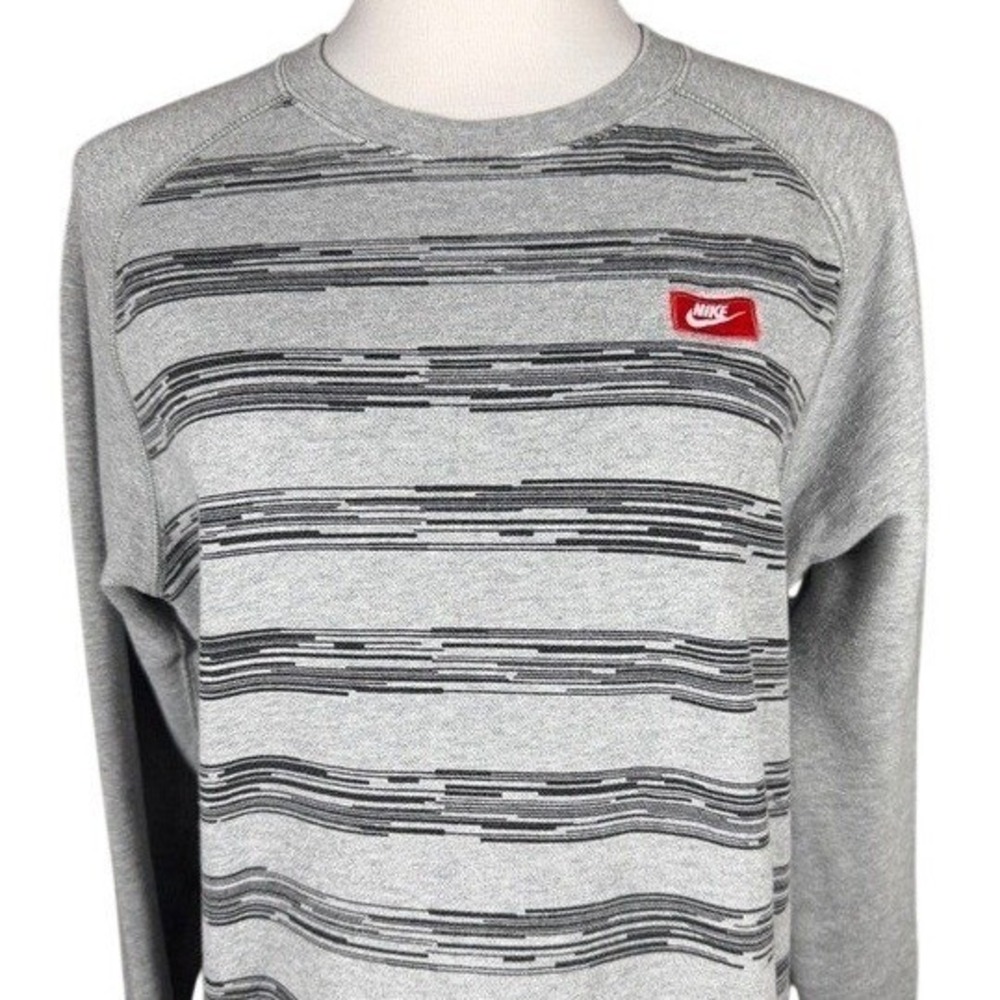 Nike Womens Gray Striped French Terry Crewneck Sweatshirt Size M Raglan Sleeve